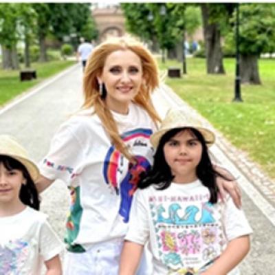 Alina Sorescu, primul Crăciun fără fetițele sale. Instanța a decis ca micuțele să petreacă sărbătorile cu tatăl lor