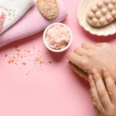 Scrub natural cu plante românești – ritual de regenerare 