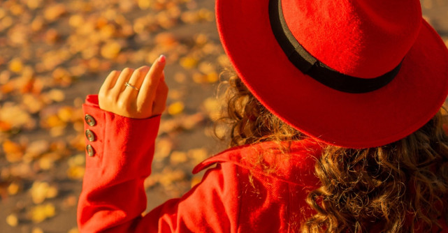 Produse profesionale pentru îngrijirea părului, pentru un aspect de lux și culori senzaționale