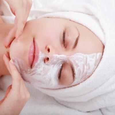 5 masti revigorante pentru ingrijirea tenului tau