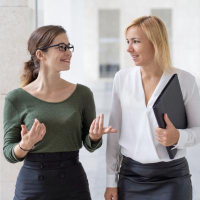 Enclothed Cognition: De ce hainele pe care le porți îți pot schimba strategia și rezultatele într-o negociere
