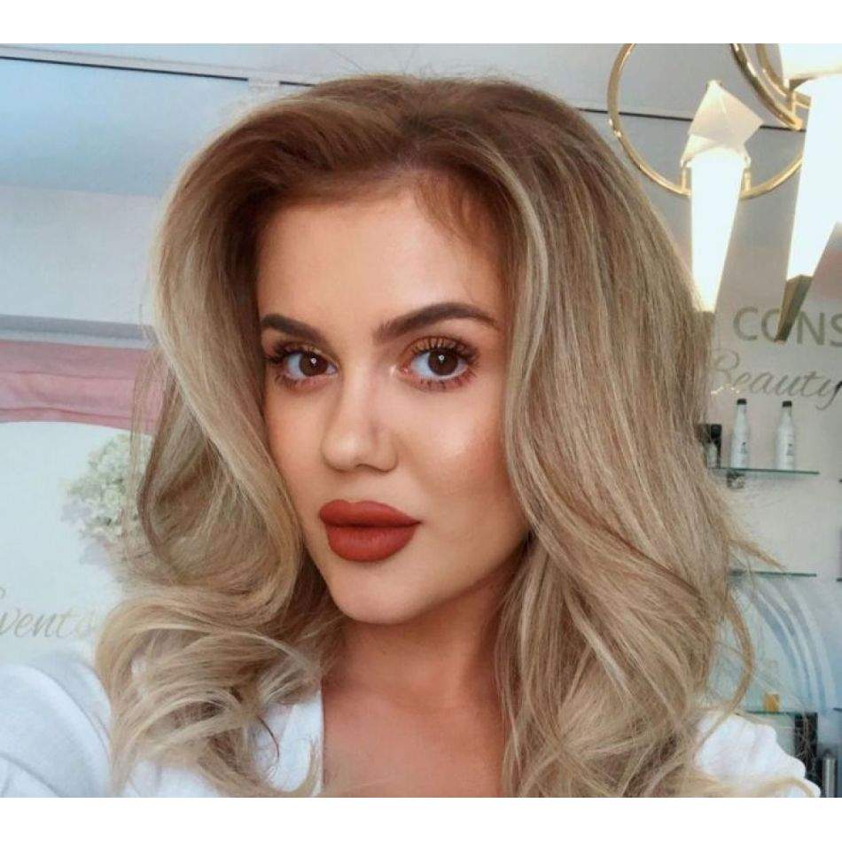 Emily Burghelea și Andrei, suflete pereche! Prin ce au putut să treacă cei doi și cum apariția fetiței i-a unit și mai mult?