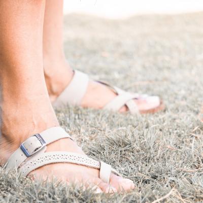 8 sfaturi de modă pentru alegerea sandalelor potrivite