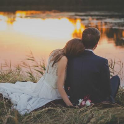 Cuplurile cu adevarat fericite nu trebuie sa dovedeasca nimic pe Facebook