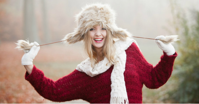 Mănuși, căciuli și fulare la reducere de Black Friday 2018!