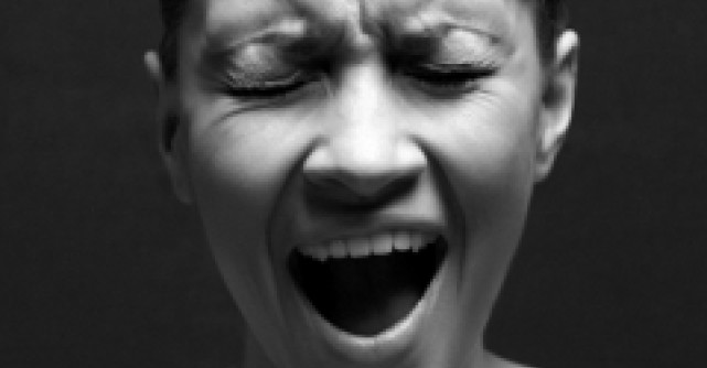 Rebecca Black, una dintre cele mai proaste cantarete