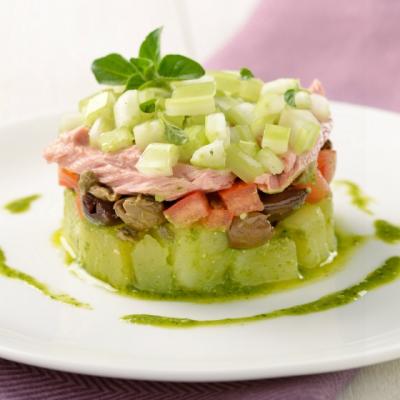 Salata cu ton RIO Mare, legume si masline 