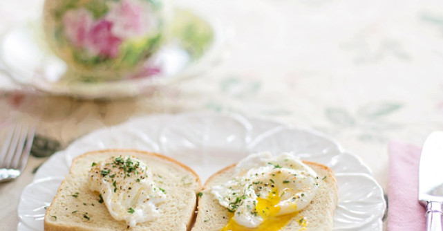 O Carte despre CE MANANCI: iti poate schimba VIATA