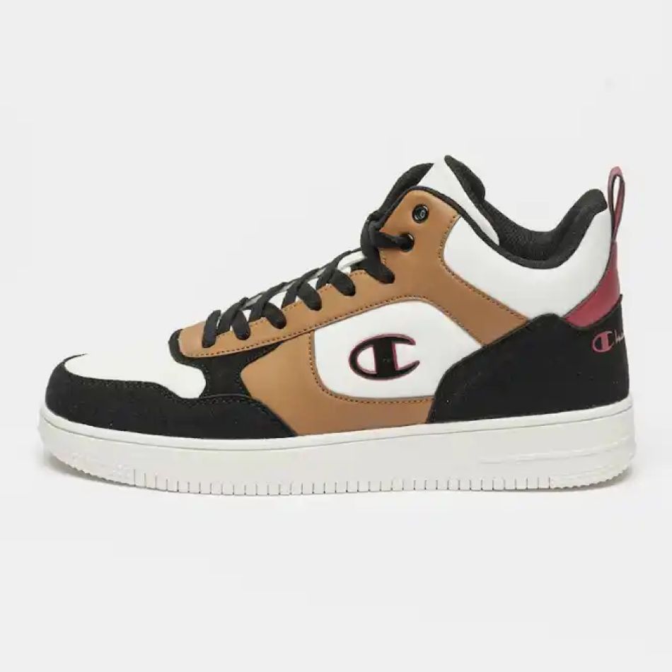 20 de perechi de adidași pentru bărbați, ideale pentru partenerul tău