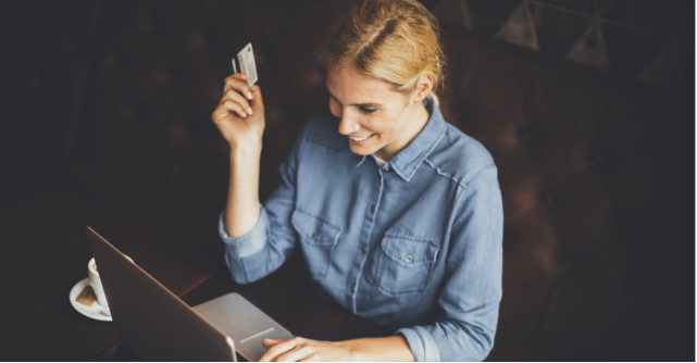 Fashion Days: Black Friday a început cu o creștere a valorii comenzilor de peste 40% față de ediția din 2017