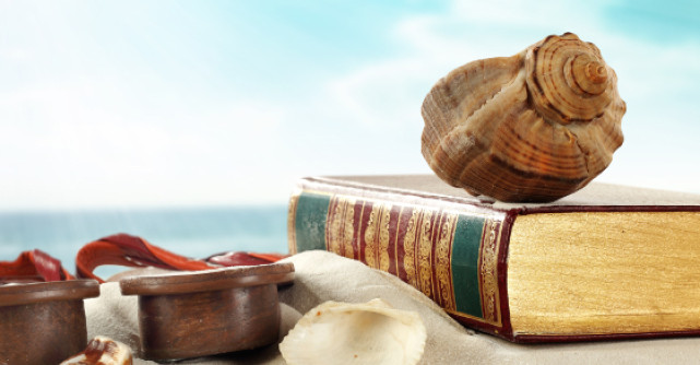 Carti de citit pe plaja: Bani de hartie