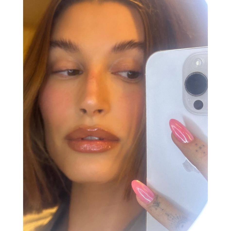 Teama care o împiedică pe Hailey Bieber să facă un copil: Plâng din cauza asta tot timpul!