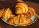 Croasant sau croissant: Institutul de Lingvistică lămurește scrierea corectă a cuvântului