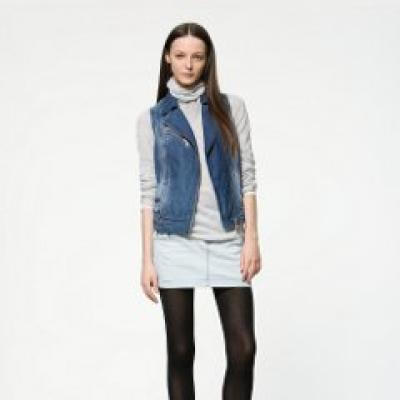 Galerie foto: Colectia de toamna-iarna 2010 Calvin Klein Jeans