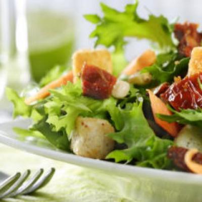 5 Salate dietetice care te slabesc