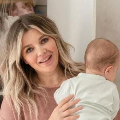 Gina Pistol, dezamăgită de oamenii din autobuz. Situația neplăcută de care a avut parte în timp ce era cu micuța Josephine