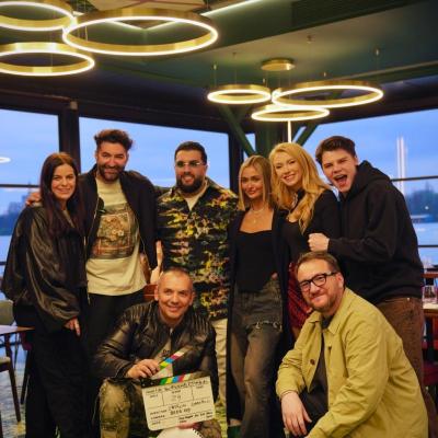 Este OFICIAL! Au început filmările la filmul, Un weekend criminal, cu Tzancă Uraganu și Iuliana Beregoi în roluri principale 