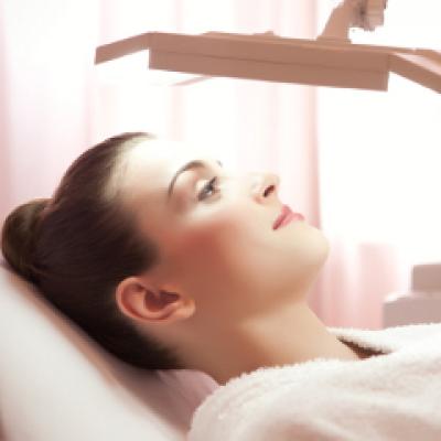 Cum ajutam tenul intr-o vara arzatoare? Afla trucuri pentru un ten perfect!