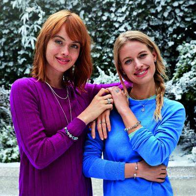 Spune cele mai frumoase povesti de iarna cu PANDORA