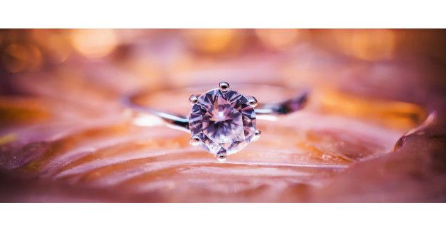 Bijuterii cu diamante – Eleganță și rafinament la superlativ