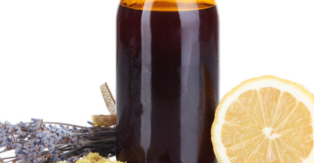 6 Siropuri naturiste care combat TUSEA