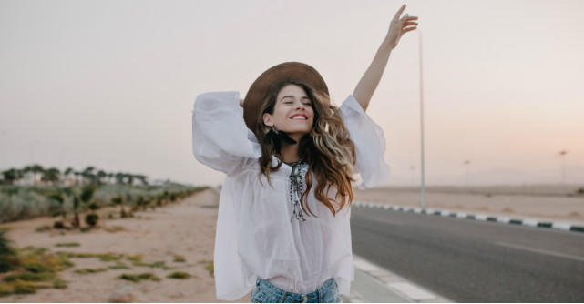 Bluze in valuri de volanase dragalase pentru o toamna boema