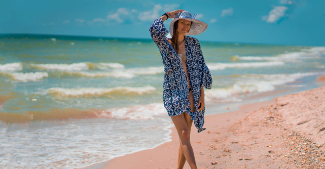 Bronzerul care aduce vara: pielea de vacanță fără soare și făr