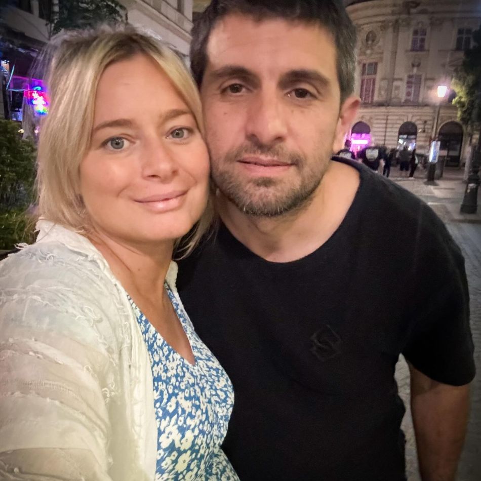 Imagini de la botezul micuței Aida, cea de-a patra fiică a Laurei Cosoi. Actrița a radiat de fericire