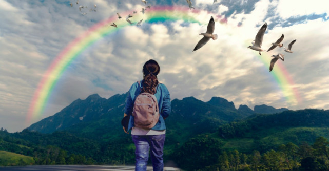 Cand simti ca nu mai poti si nu iti dai seama de ce te simti asa... priveste catre cer