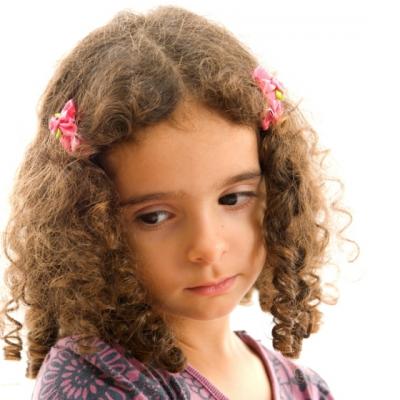 Video socant: O mama nebuna si o copilarie distrusa