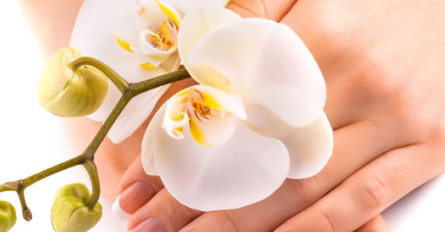 Solutii naturale pentru ingrijirea CUTICULELOR si unghiilor