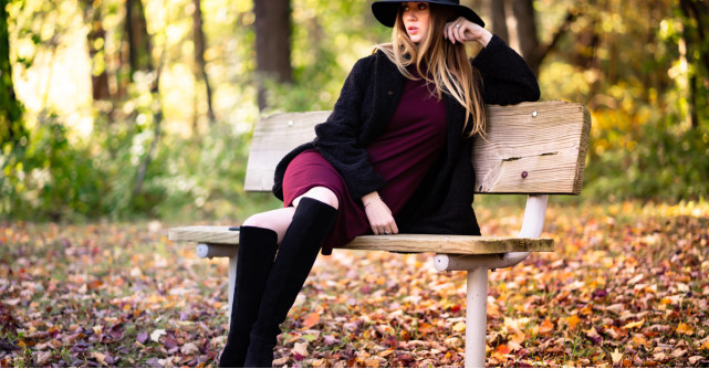 Modele de cizme lungi și largi: poartă-le pe coapse sau adunate pe gambe!