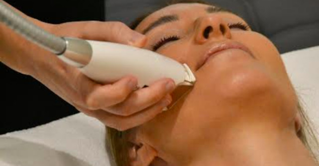 Revoluție în remodelarea corporală și rejuvenarea facială: Ultimele inovații în frumusețe, acum la Doctor SKiN