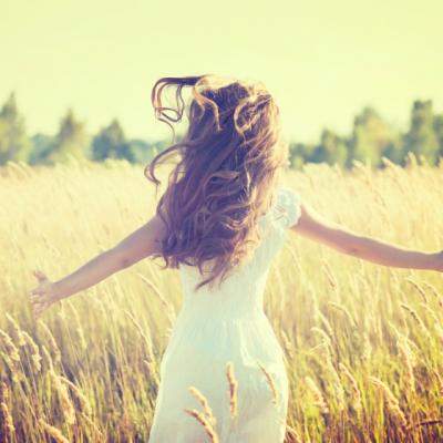  Adevarul despre femeia care se poarta de parca nu ii pasa de nimeni si de nimic