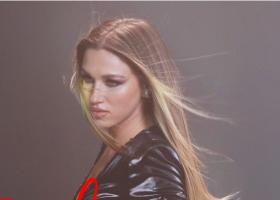 Ioana Ignat lansează Red Flag – cea mai intensă poveste vizuală și muzicală a sa de până acum