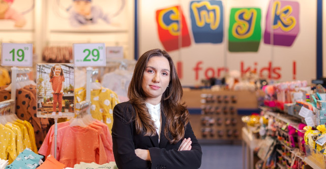 SMYK vine cu noi oferte pentru Sărbătorile Pascale