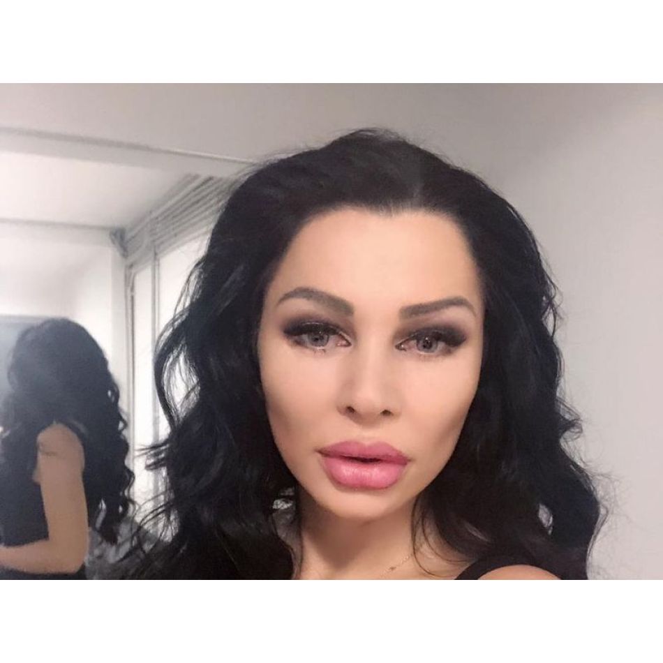 Brigitte Pastramă, batjocorită în Dubai, de doi români: Bădăranilor, nu mai judecați!