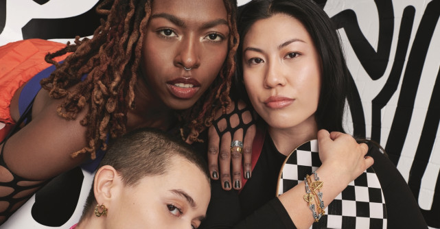 Pandora dezvăluie prima colaborare artistică  Keith Haring X PANDORA