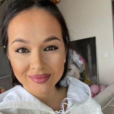 În ce va investi Vlăduța Lupău banii primiți la botezul fiului său? Tot mai multe vedete aleg să facă asta!