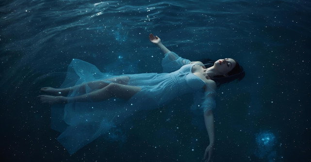 De ce visele cu apă sunt semne divine: mesajele pe care îngerii le trimit prin somn