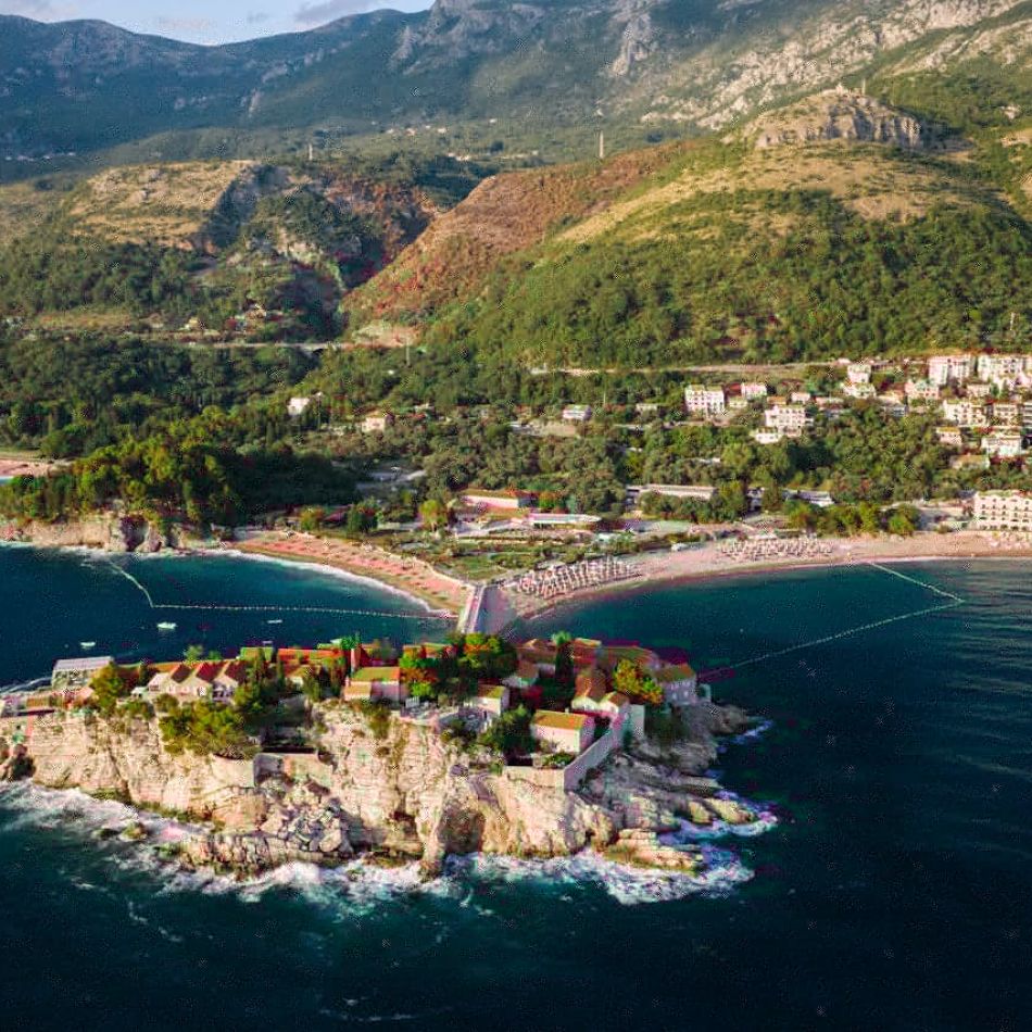 Descoperă frumusețea și tradițiile pascale în destinații ortodoxe din Europa