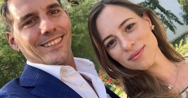 Prima fotografie cu băiețelul fostului Principe Nicolae. Nou născutul va purta numele Regelui Mihai 