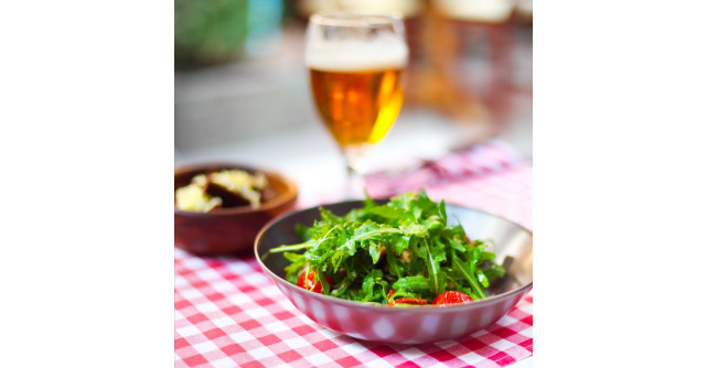 Un stil de viață echilibrat și 30 de minute de mișcare pe zi pot reduce riscul de sindrom metabolic