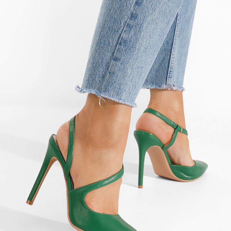 Eleganță și senzualitate: 20 de perechi de pantofi cu toc pentru această toamnă