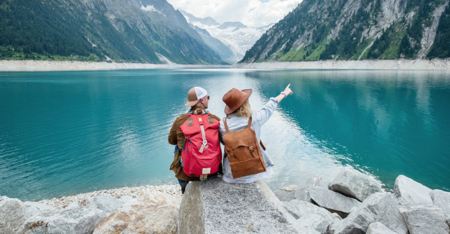 Ziua Îndrăgostiților: 4 orașe pe care să le vizitezi cu persoana iubită