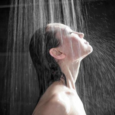 9 beneficii ale dusurilor reci