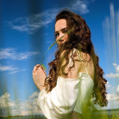 7 calitati magnetice ale femeilor cu comportament evitant – le regasesti la tine?