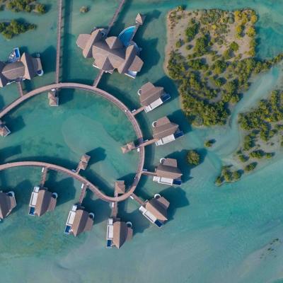 EMIRATUL RAS AL KHAIMAH A ÎNREGISTRAT UN NUMĂR RECORD DE TURIȘTI ÎN 2023: 1.22 MILIOANE