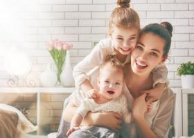 Astrologie: ​​​​​​​Cele mai bune mame ale zodiacului