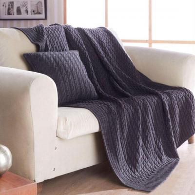 Inspiratie de primavara: impletituri si broderii